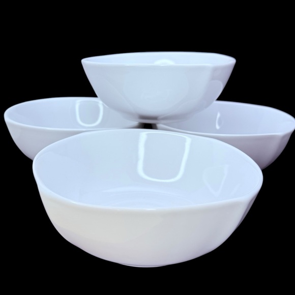 Set Of 4 Denmark Tools for Cooks 6 1/2" Rounded Square White Bowls - Picture 1 of 6